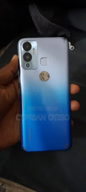 Infinix Hot 12 play 64 GB Blue