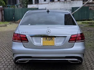 Mercedes-Benz E350 2014 Silver