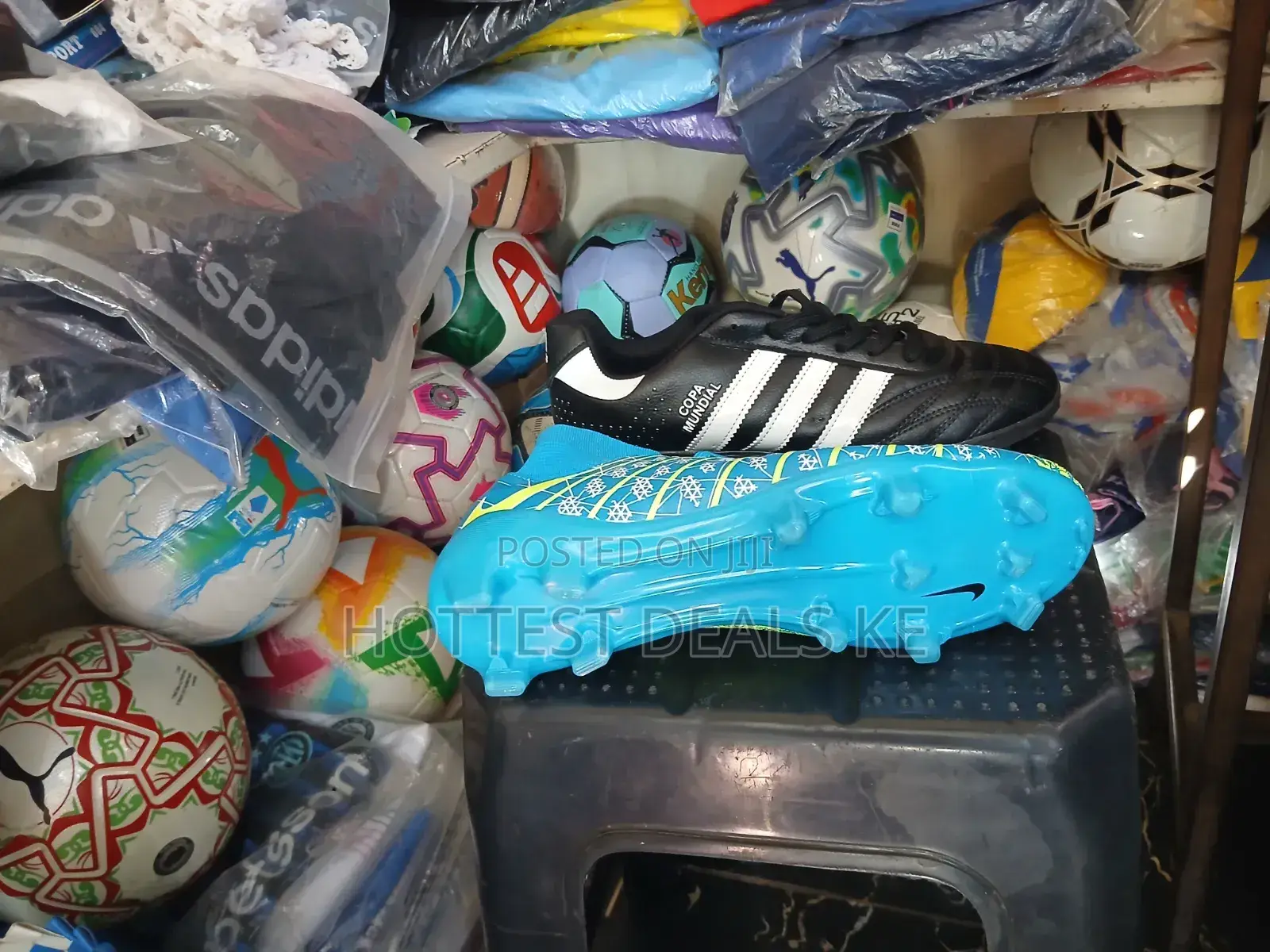 High Quality Football Boots