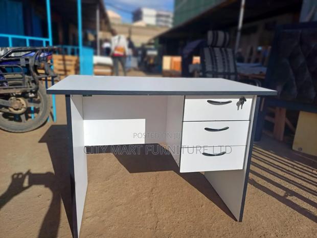 Divine Modern Office Desk/Study Table Offers