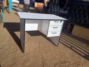 Opulent Modern Office Desk/Study Table Offers