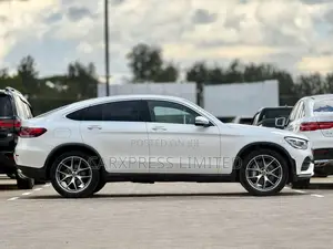 Mercedes-Benz GLC-Class 2020