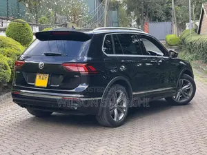 Volkswagen Tiguan 2017 Black