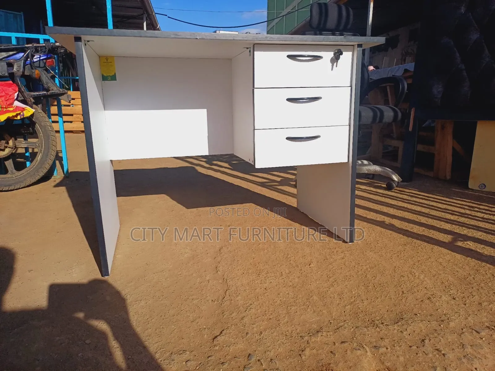 Majestic Modern Office Desk/Study Table Offers