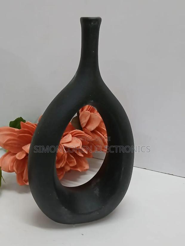 Nordic Doughnut Vase With Long Cork - thumbnail 3