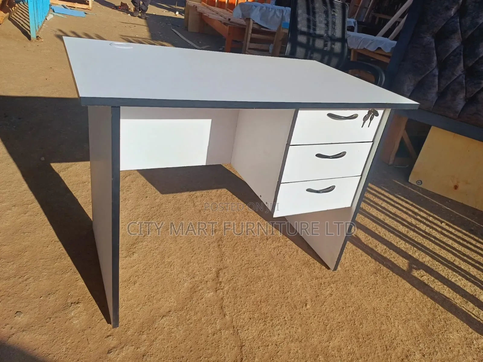 Perfected Modern Office Desk/Study Table Offers