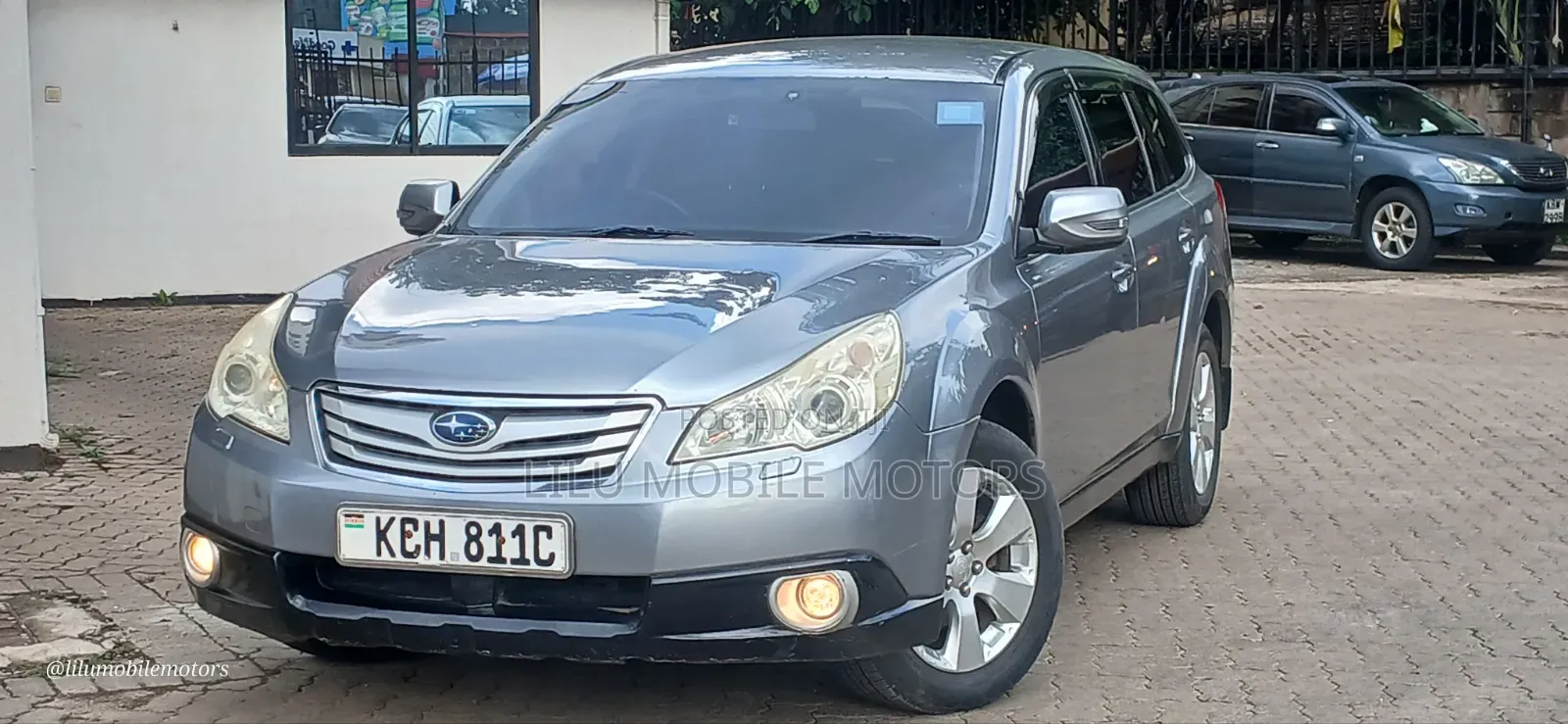 Subaru Outback 2.5i 2011 Silver
