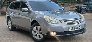 Subaru Outback 2.5i 2011 Silver
