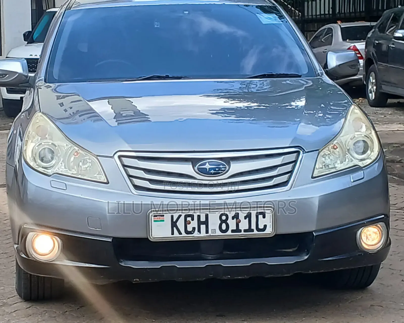 Subaru Outback 2.5i 2011 Silver