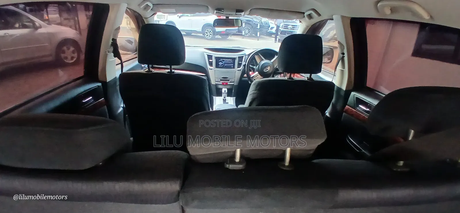 Subaru Outback 2.5i 2011 Silver