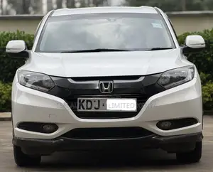 Honda Vezel 1.5 Hybrid 2WD 2015 Pearl