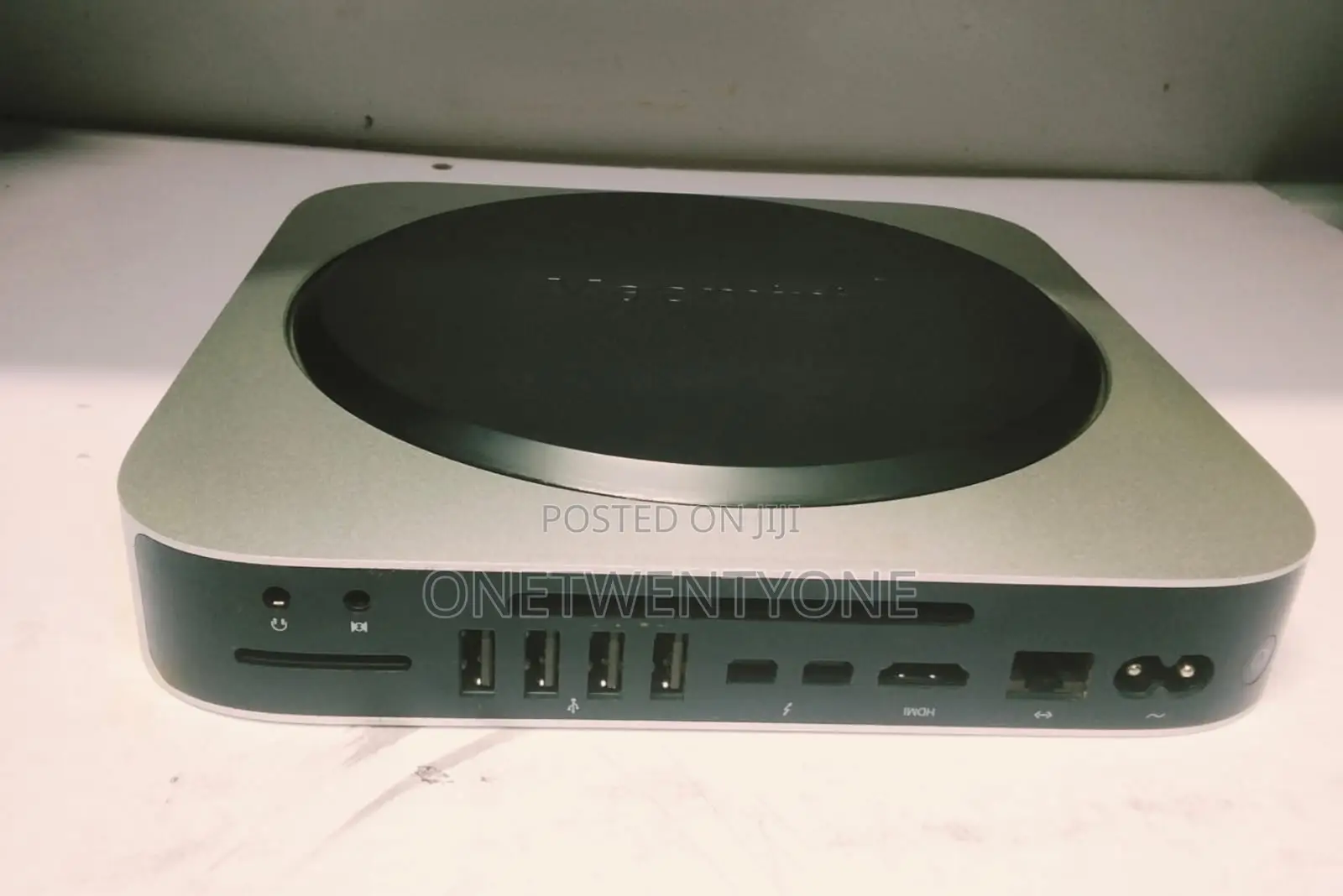 Desktop Computer Apple Mac Mini 8GB Intel Core i5 HDD 500GB