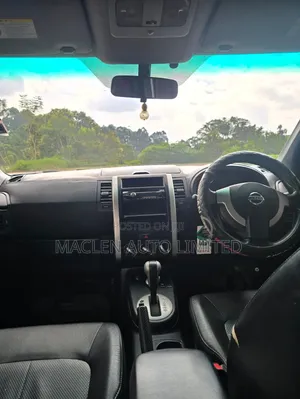 Nissan X-Trail 2013 Silver
