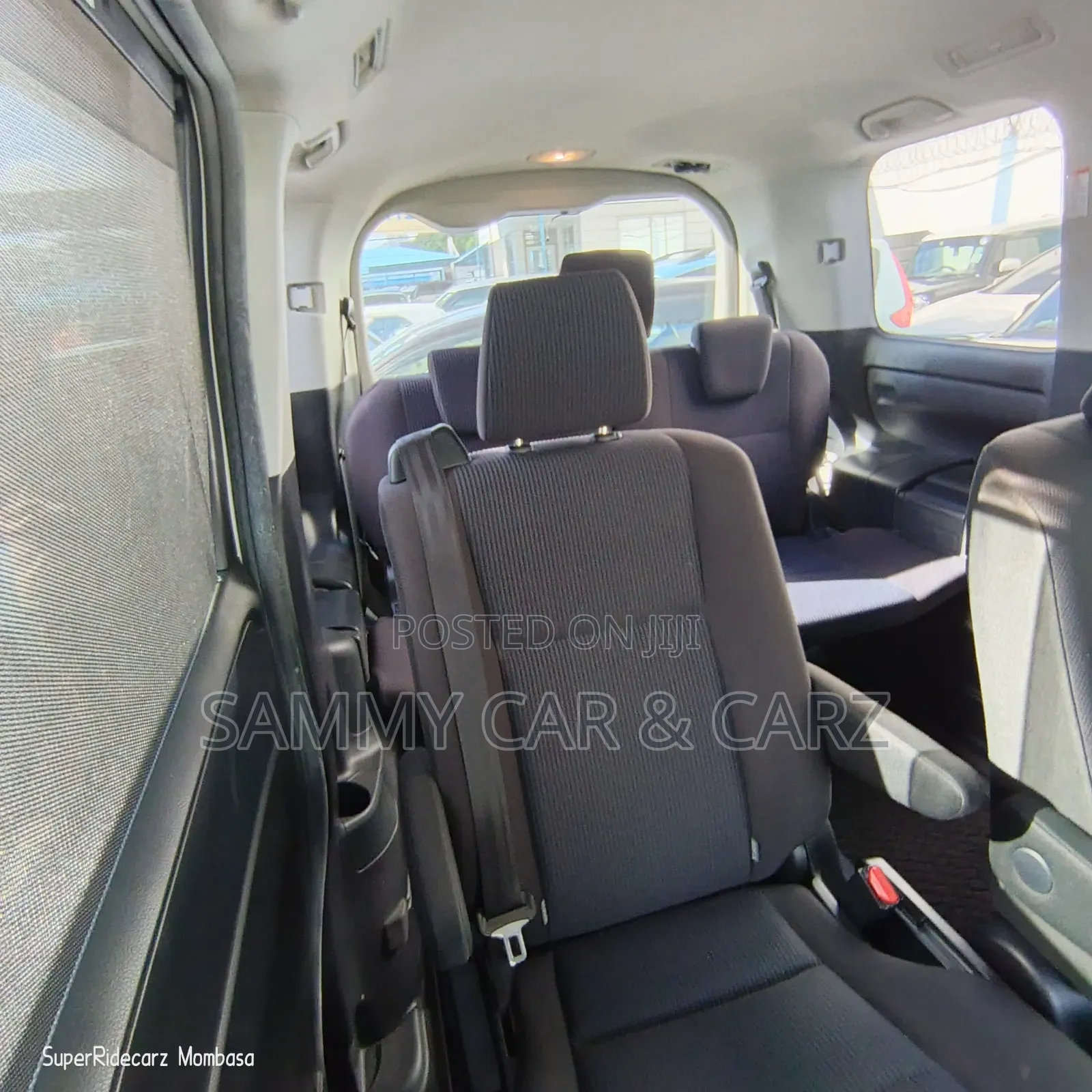 Toyota Noah 2020 White