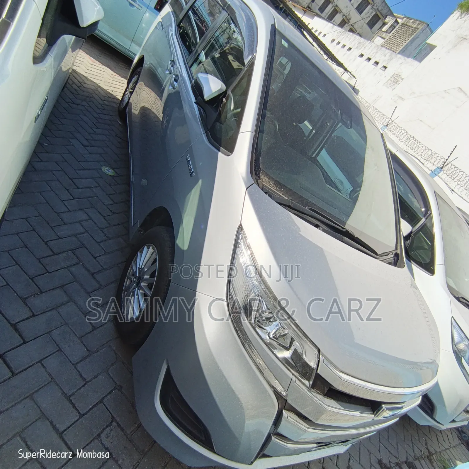 Toyota Noah 2020 Silver