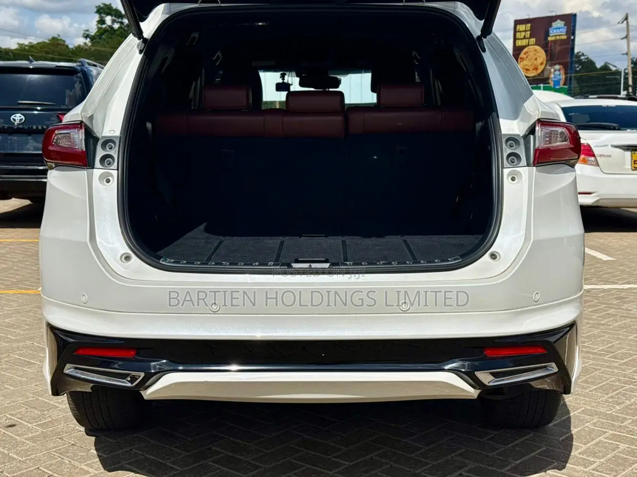Toyota Harrier 2.0 2018