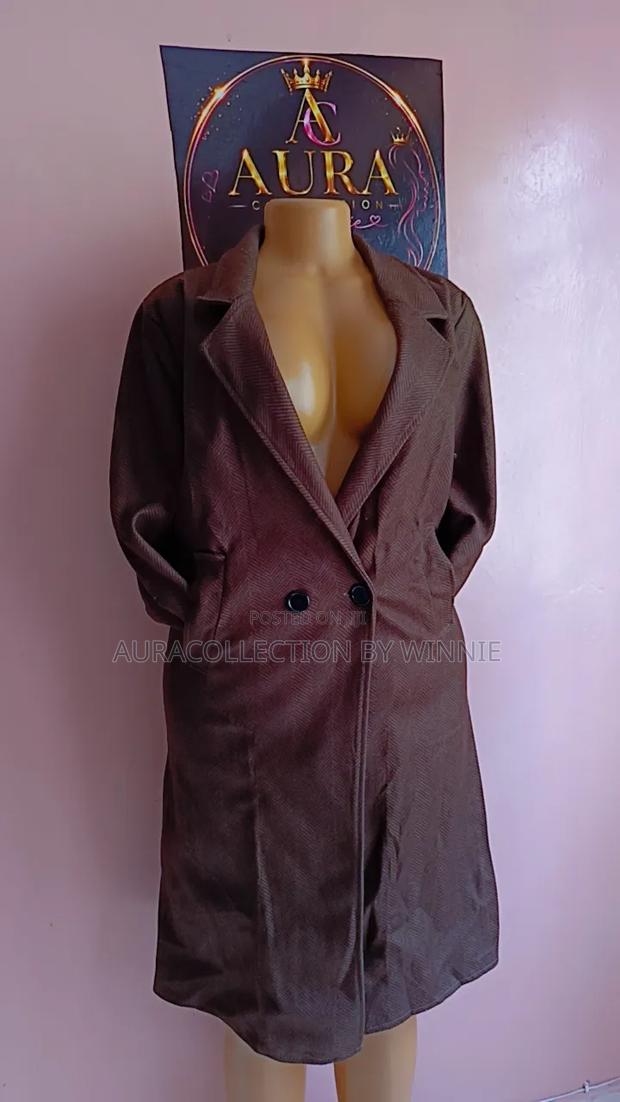 Thrift Lady Trenchcoats - thumbnail 4