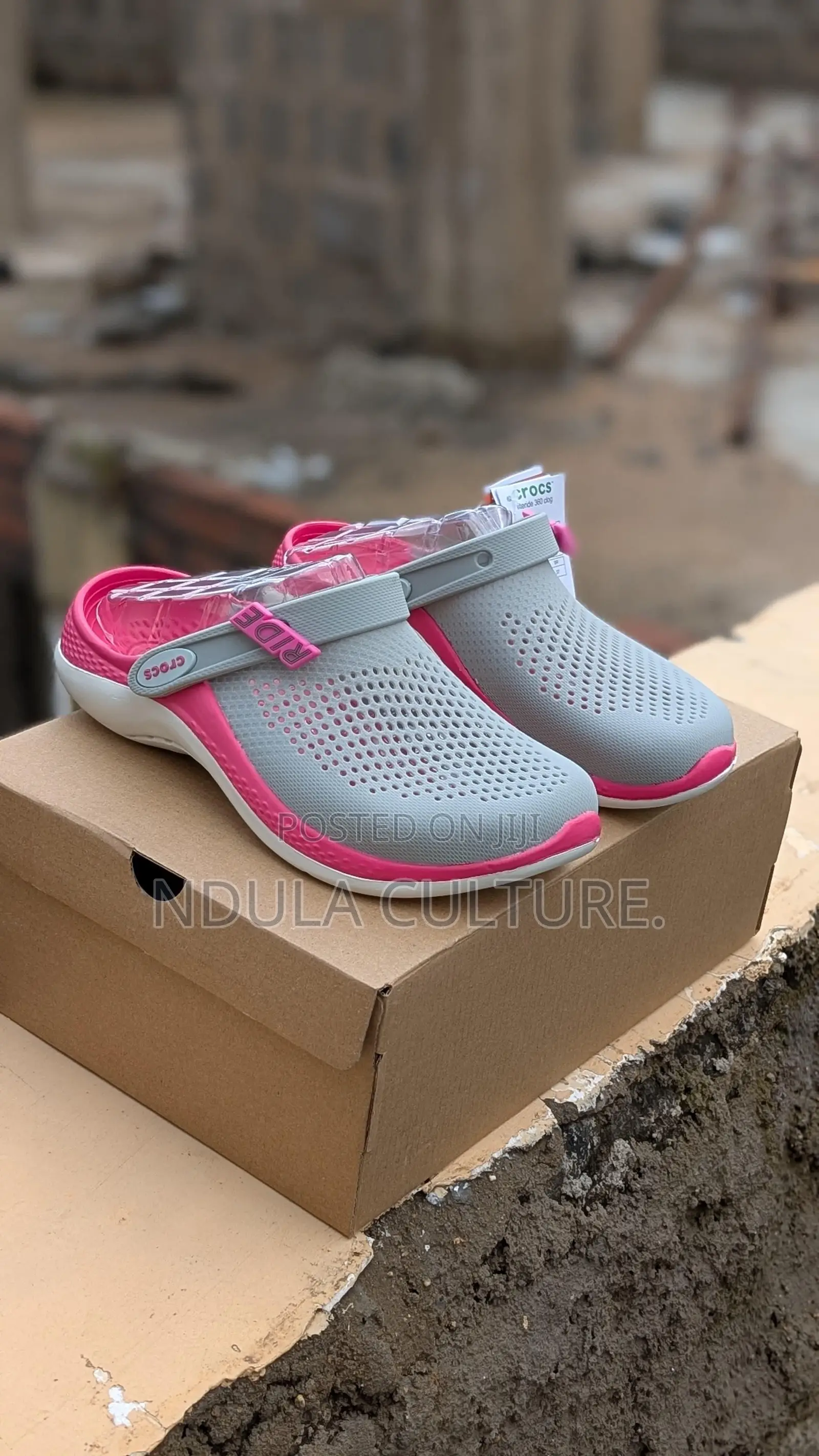 Crocs Lite // Ride 360 Clogs