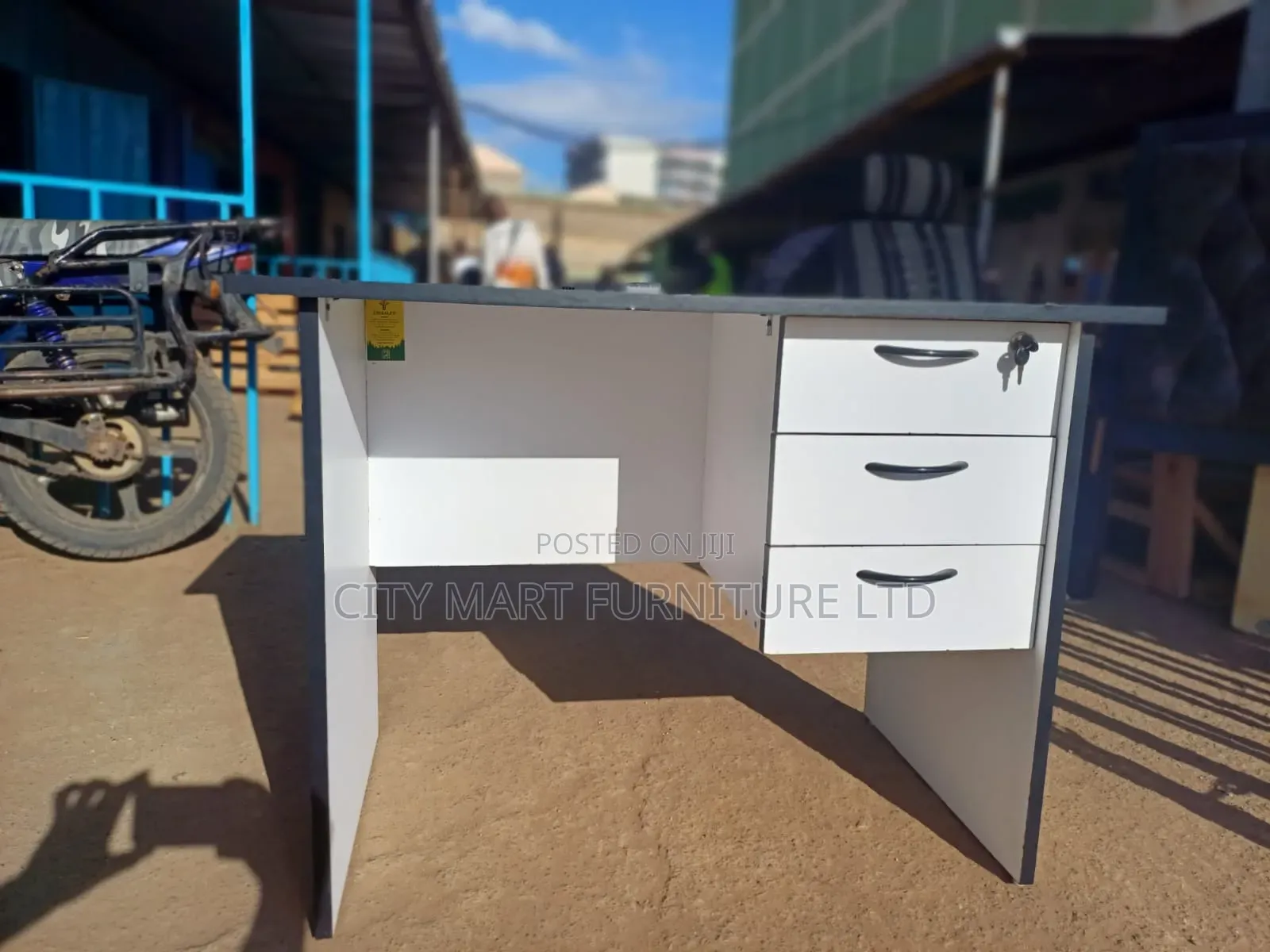 Office Desk