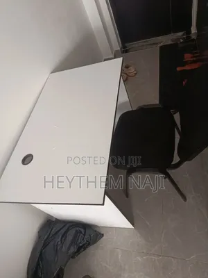 Table + Chair