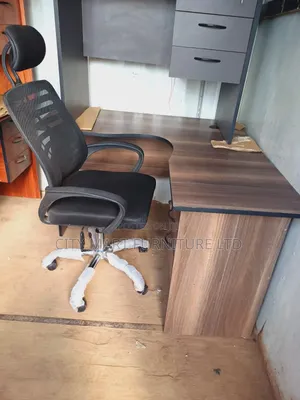 Looking 1.2m*1.2m Modern Lshaped Office Desk+Headrest Chair Offers