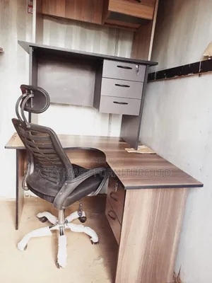 Top Tier 1.2m*1.2m Modern Lshaped Office Desk+Headrest Chair Offers