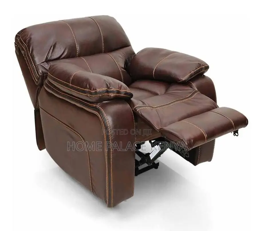 Recliner Sofa: Single Person Leather Reclining Chair