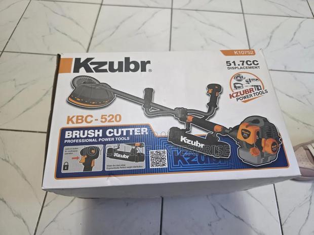 Kzubr 2 Stroke Brushcutter
