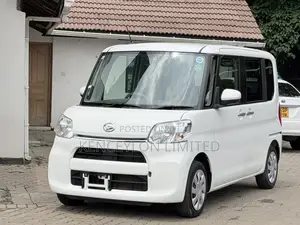 Daihatsu Tanto 660 AWD 2019 White
