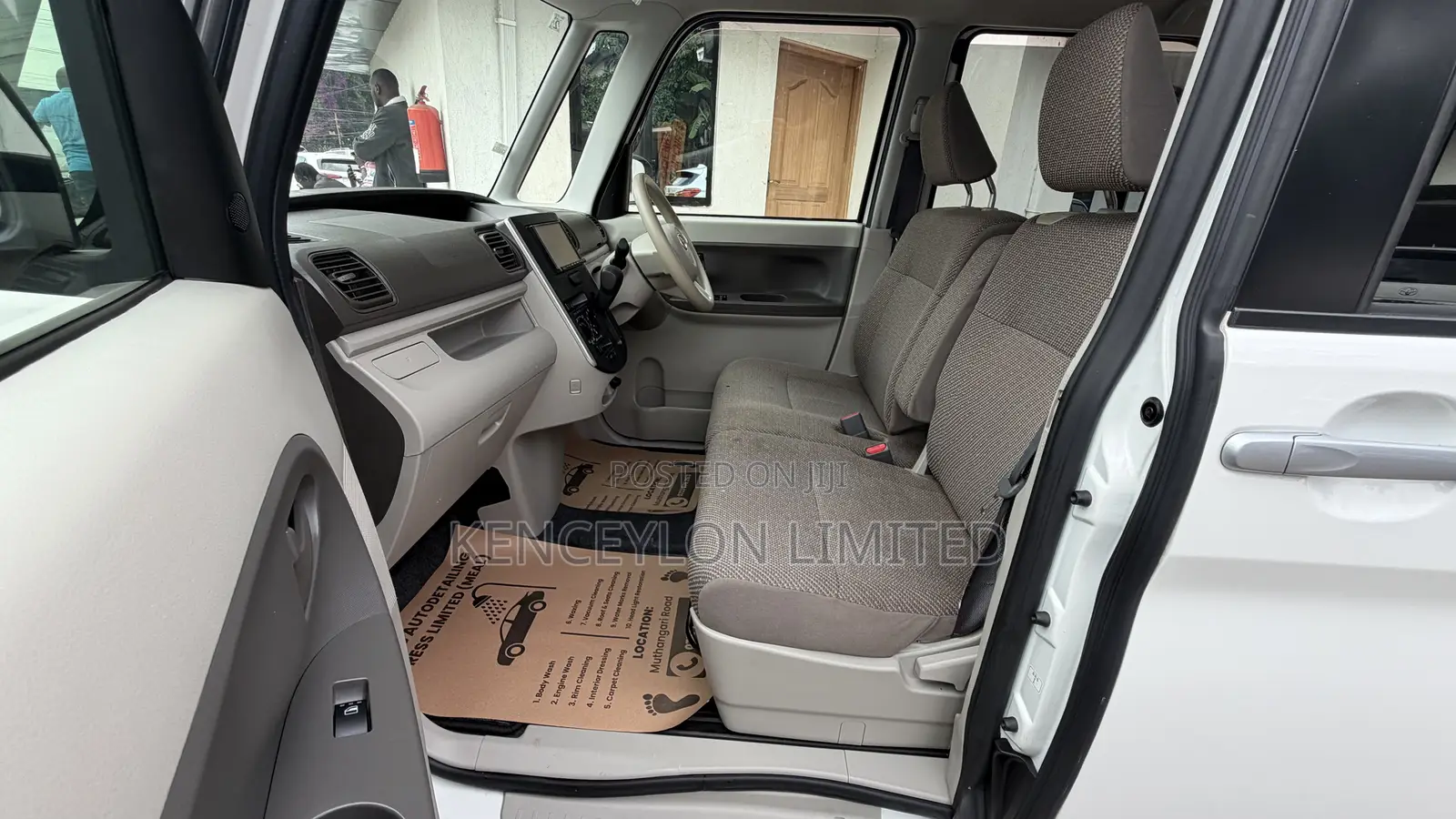 Daihatsu Tanto 660 AWD 2019 White