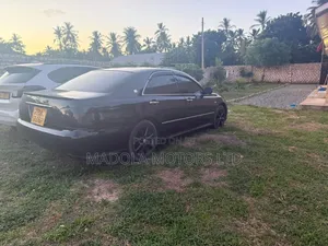 Toyota Crown 2006 Black