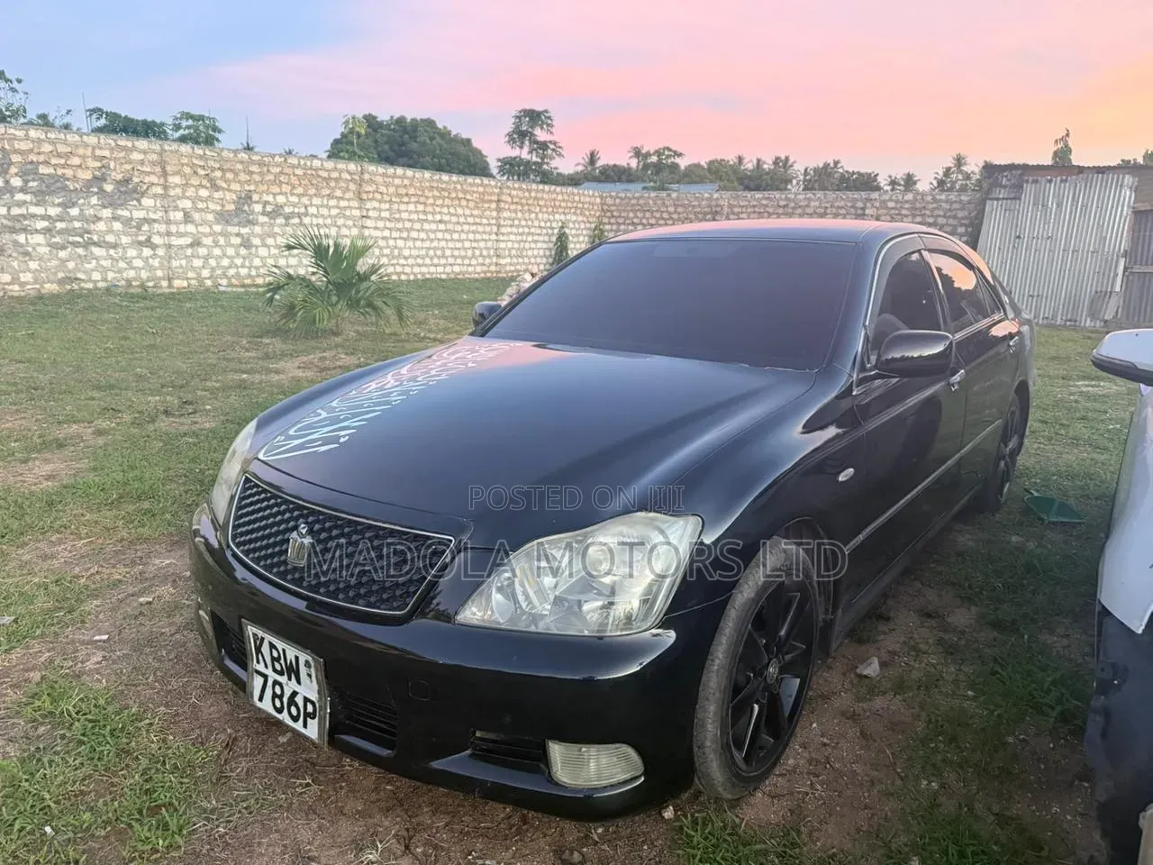 Toyota Crown 2006 Black