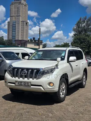 Toyota Land Cruiser Prado 2015 White