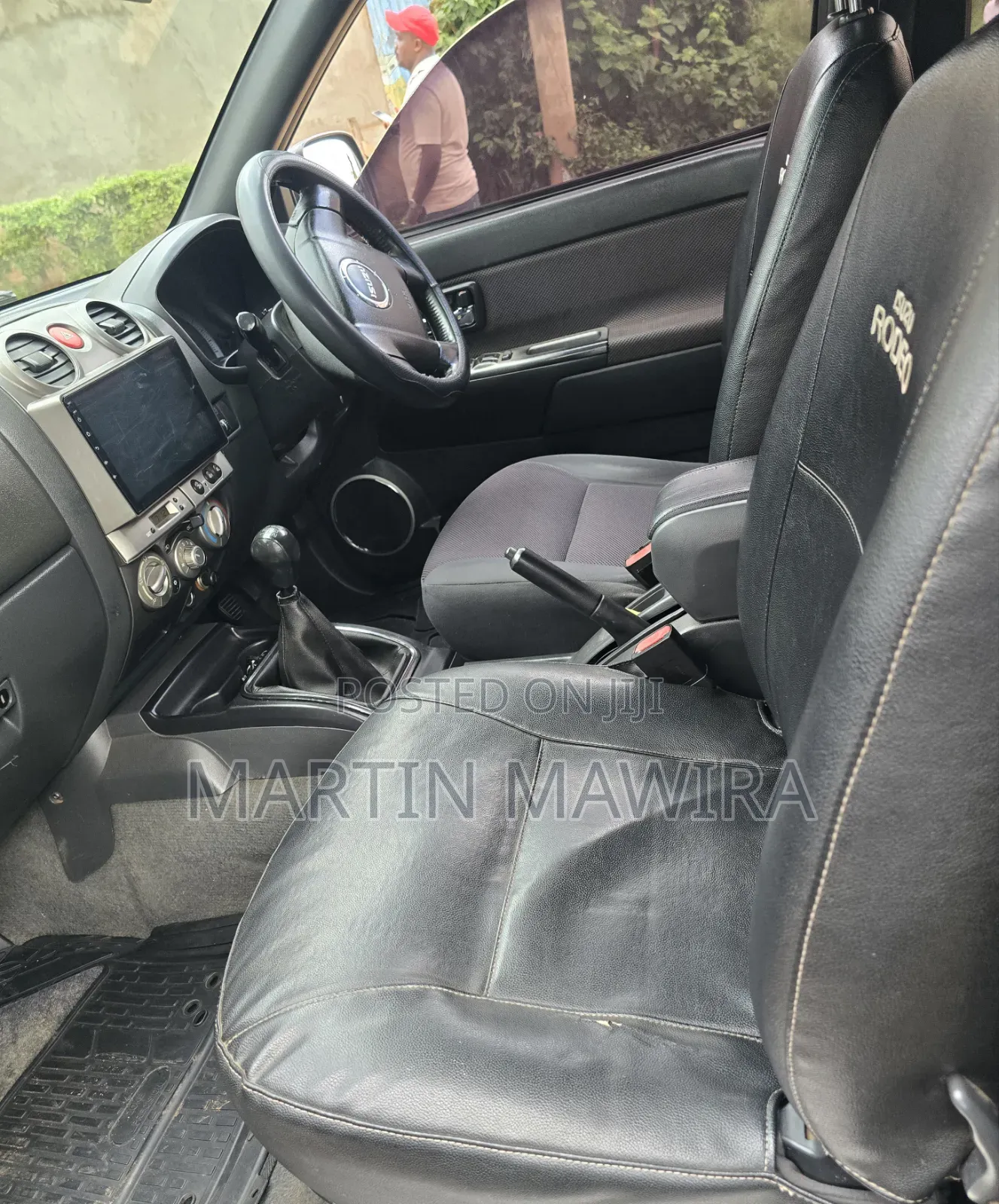 Isuzu D-MAX 2011 Blue
