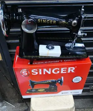 Singer Quality Sewing Machine - Model:15