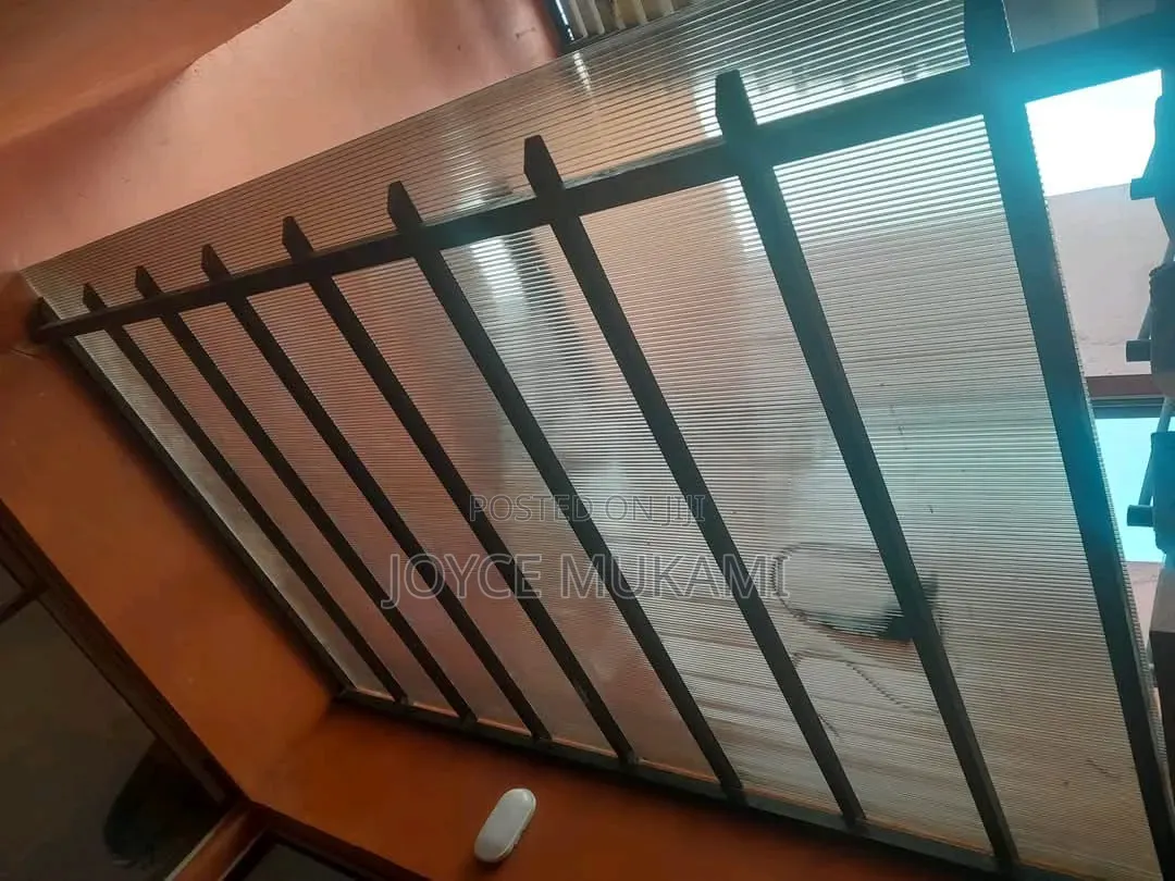 Polycarbonate Shade