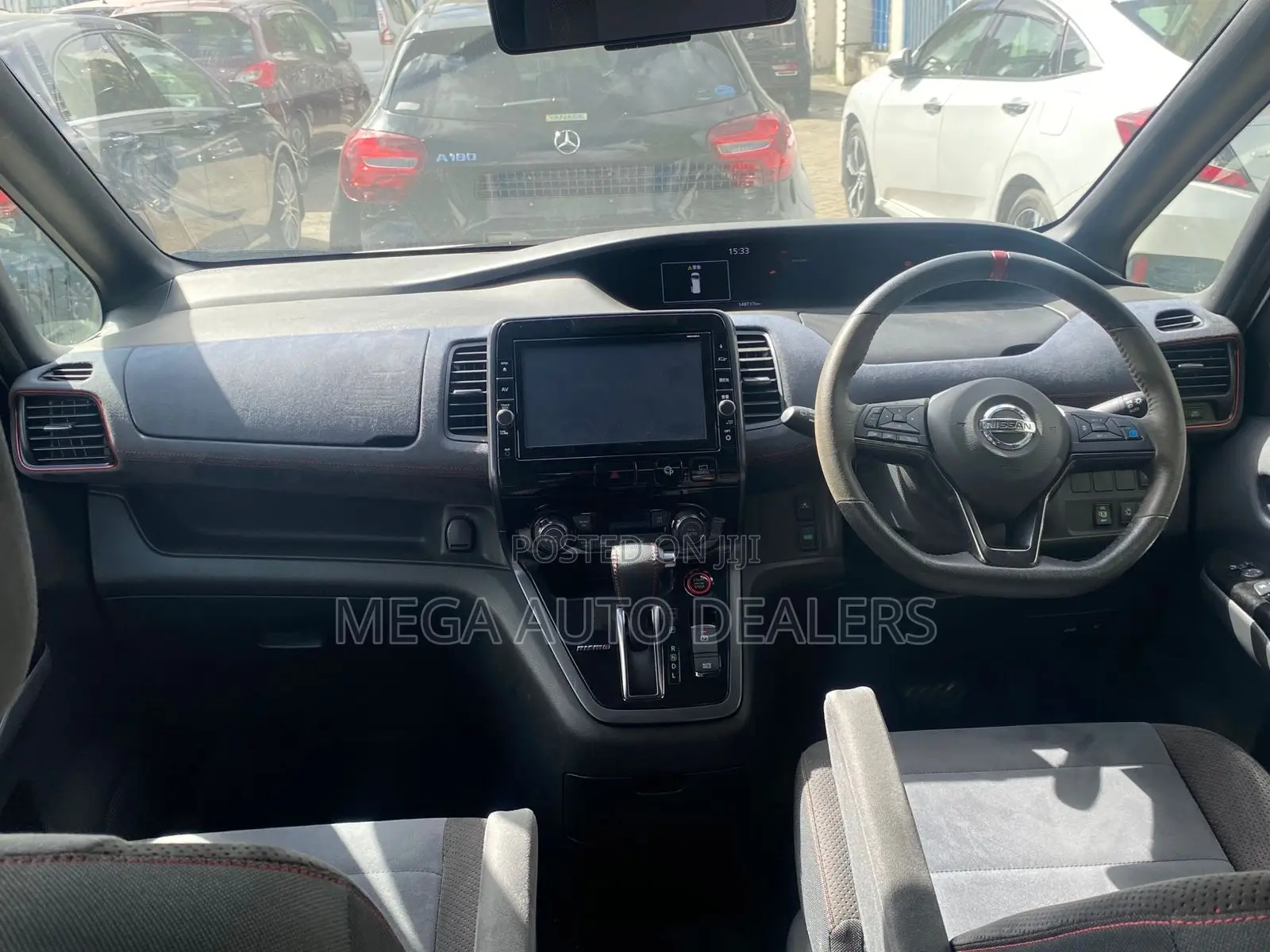 Nissan Serena 2019 White