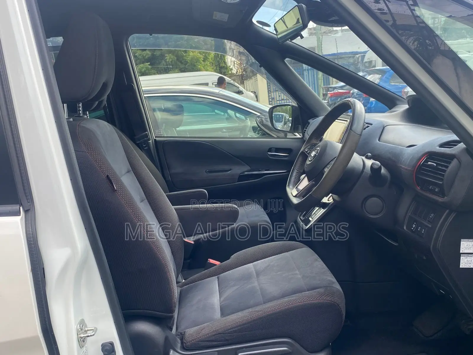 Nissan Serena 2019 White