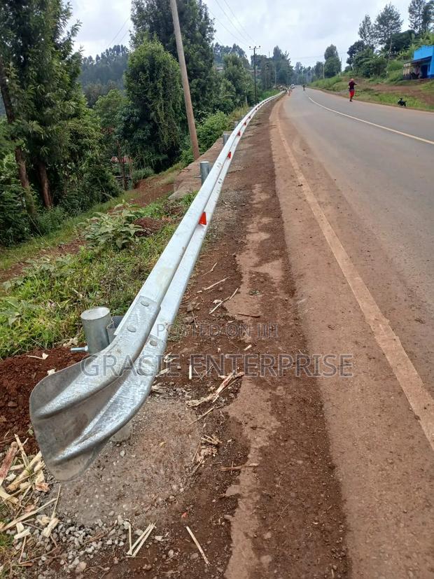 Road Barrier Guard Rail