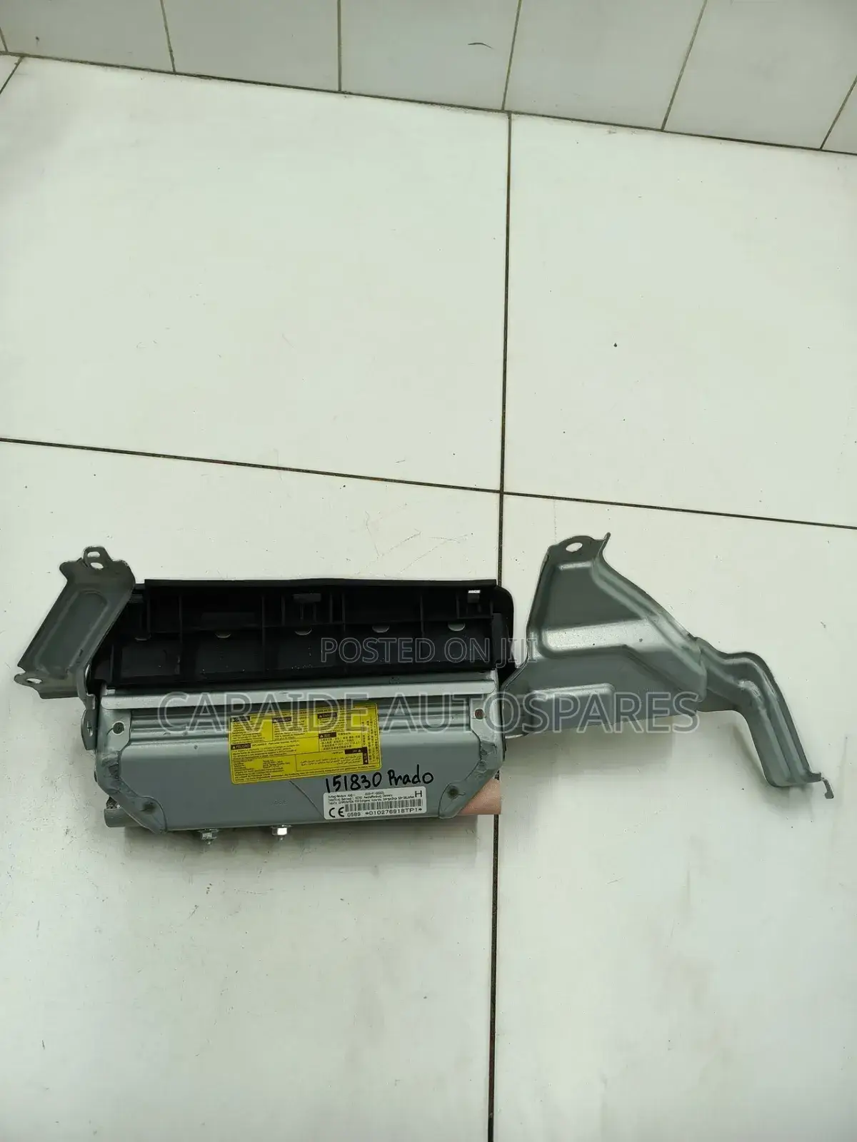 Prado 150/160 Knee Airbag