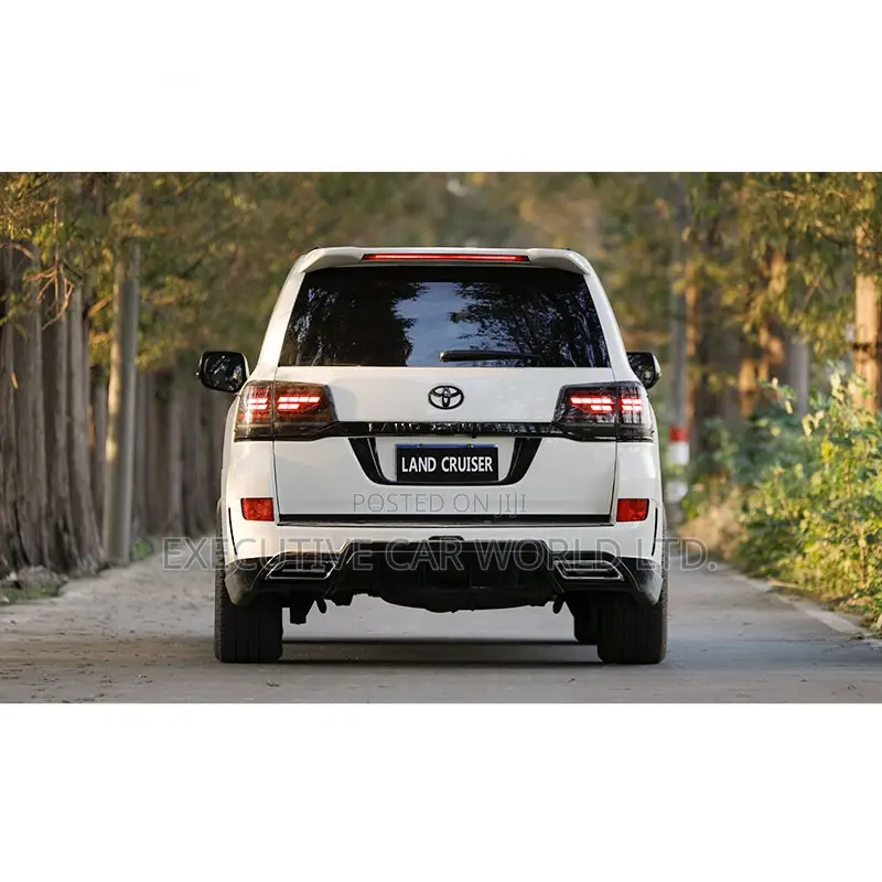 Toyota Land Cruiser 200 Navigator Body Kit
