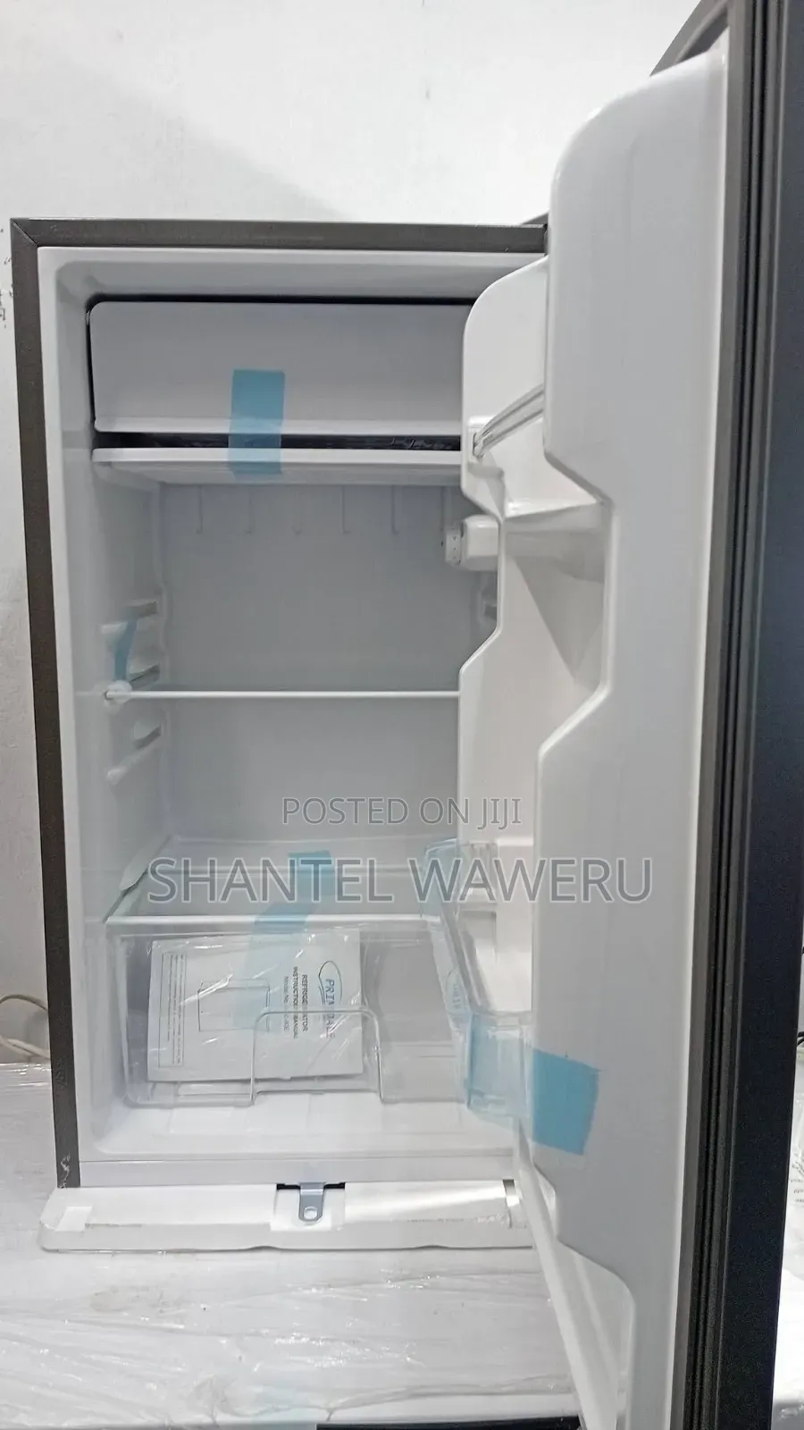 Single Rebun Door Fridge 90litres