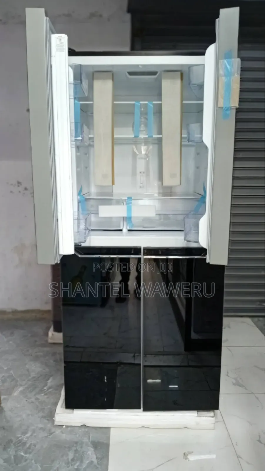 4 Doors Larger Bottom Freezer and Fridge