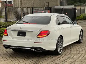 Mercedes-Benz E200 2019 White