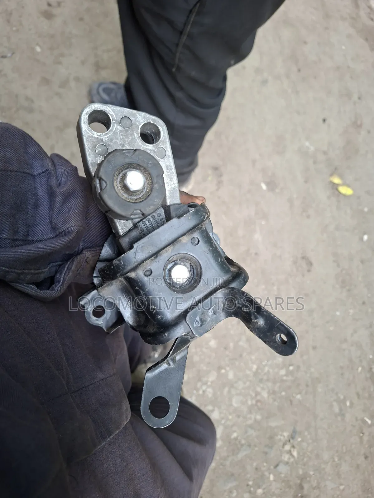 Gear Mount Toyota Vitz/Probox/Nze/Belta