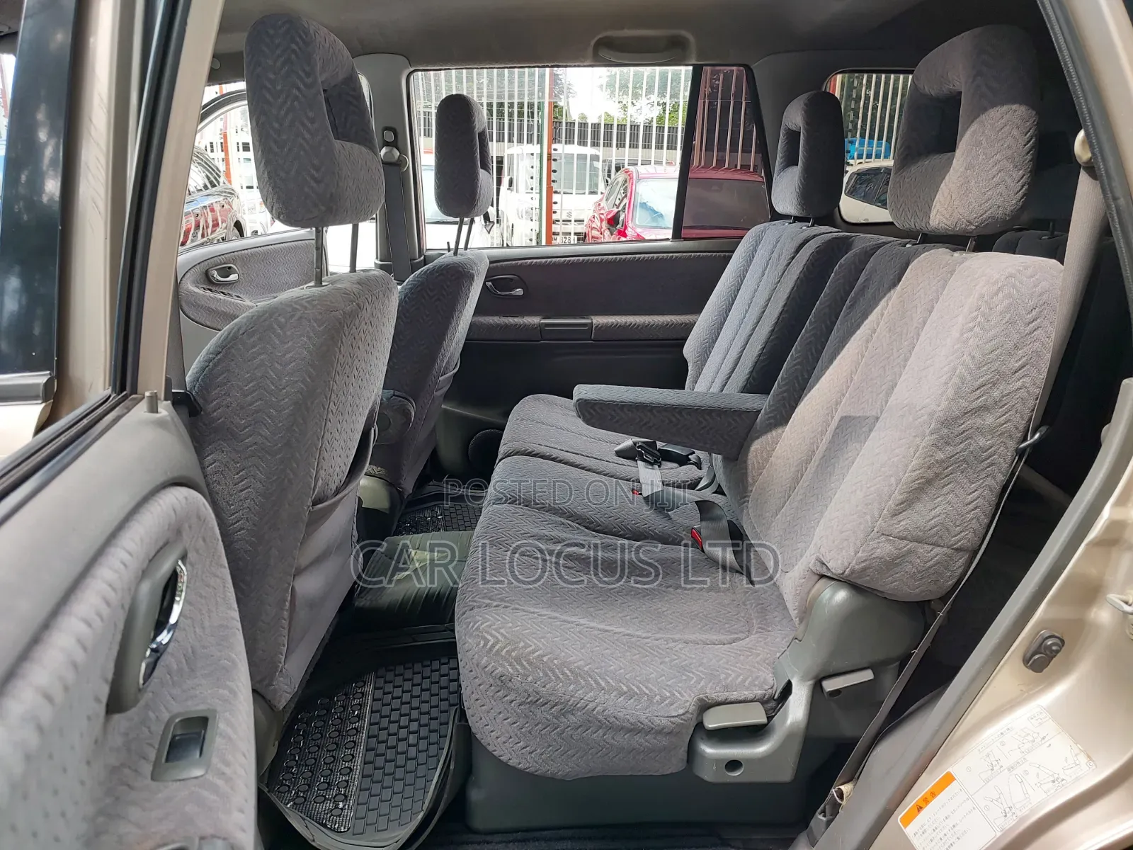 Suzuki Escudo 2001 Beige