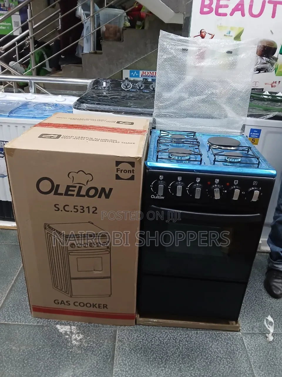 Gas Cooker With Electric Burner