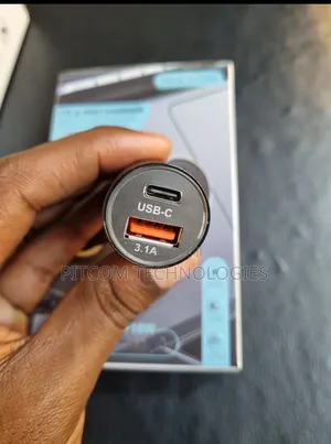 Car Charger With Type-C and Usb Ports