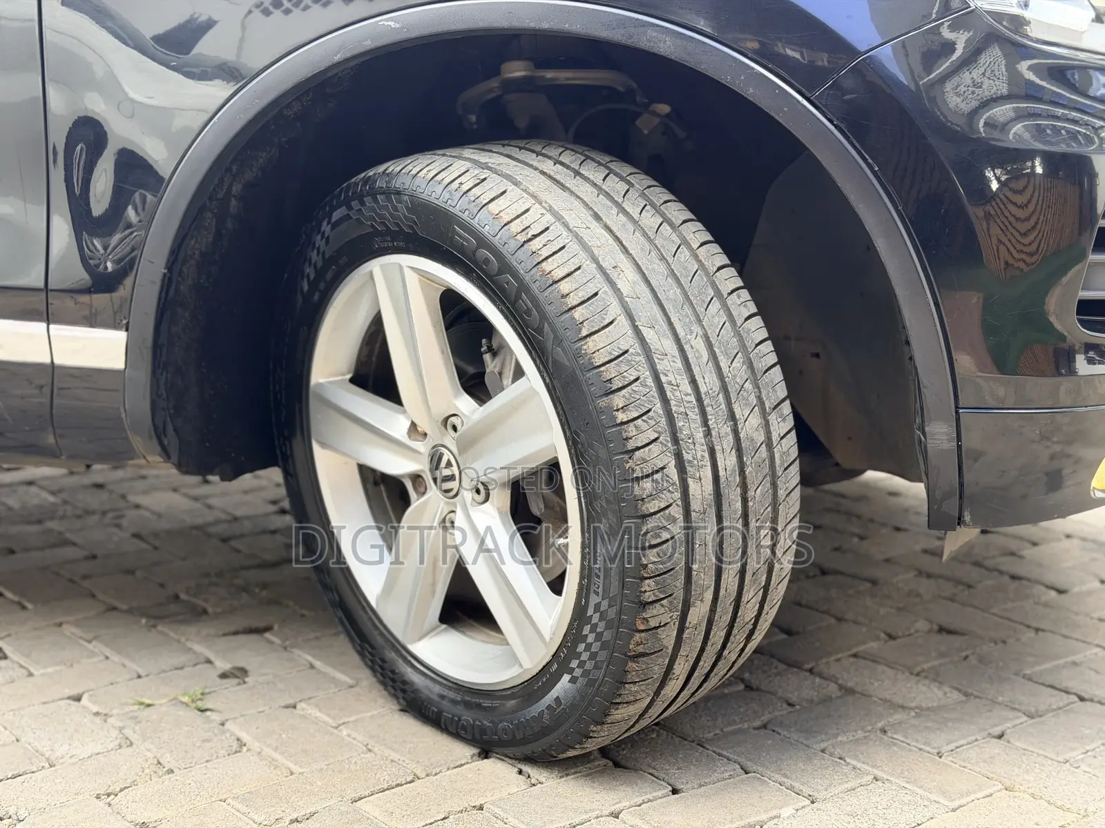 Volkswagen Touareg 2014 Black