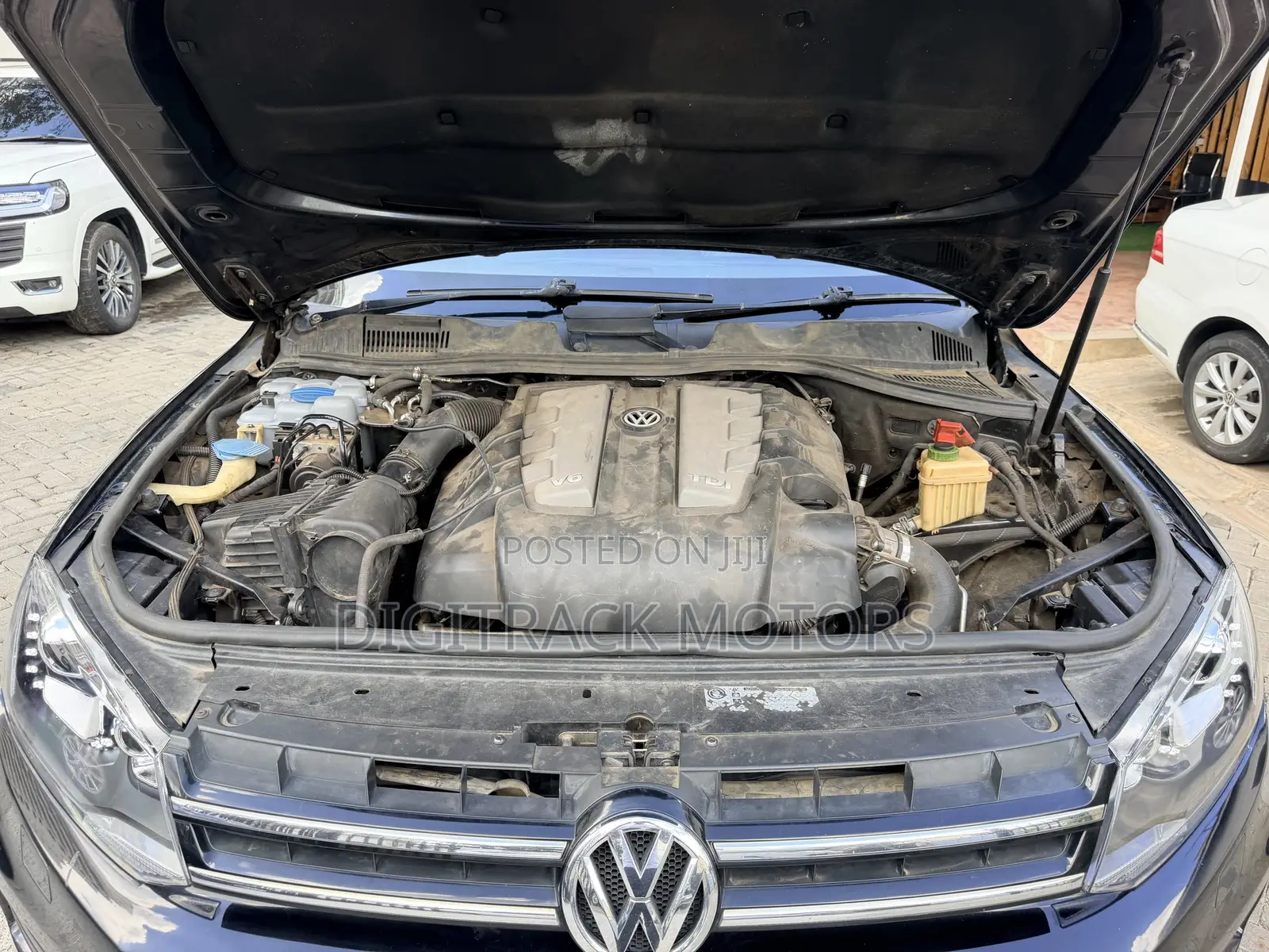 Volkswagen Touareg 2014 Black